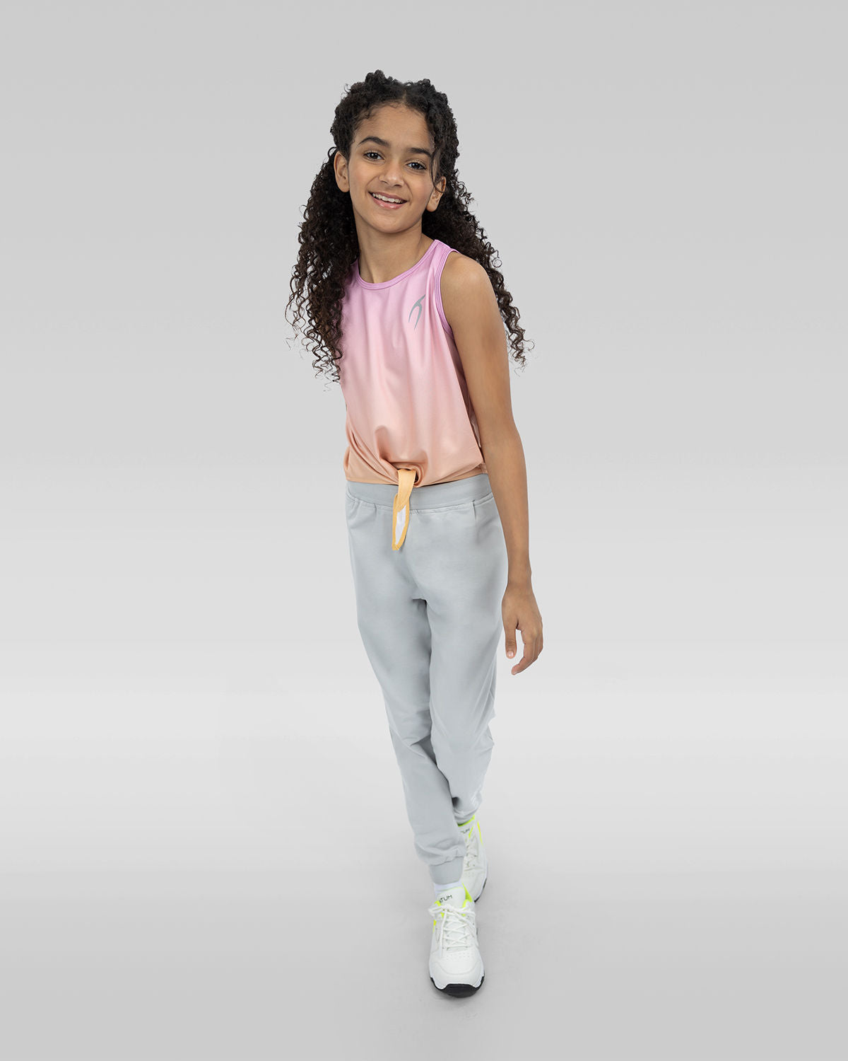 Simple and smooth girls sweatpants - Atum Egypt