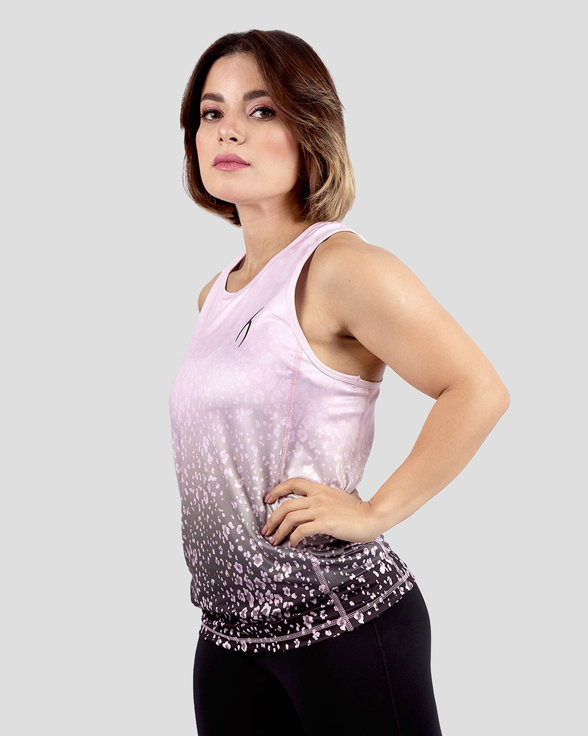 Atum women's colored tank top