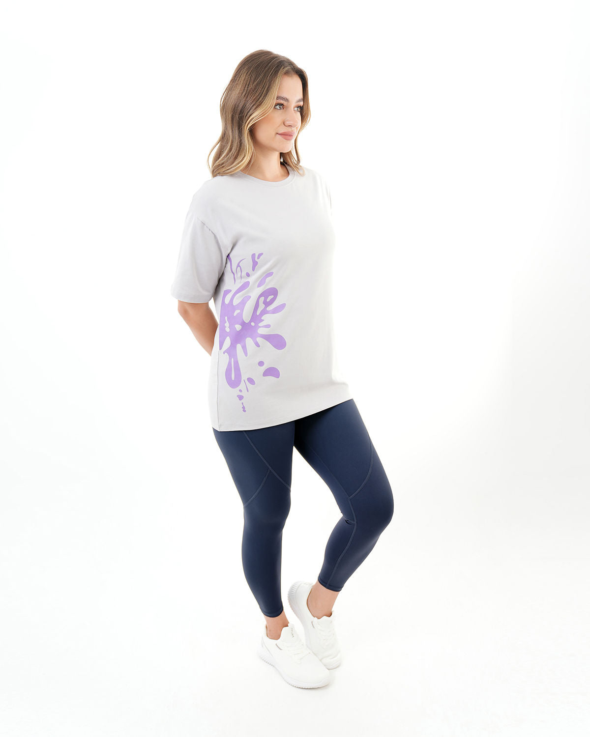 Oversized Splash Women's T-Shirt - Gray With Violet print