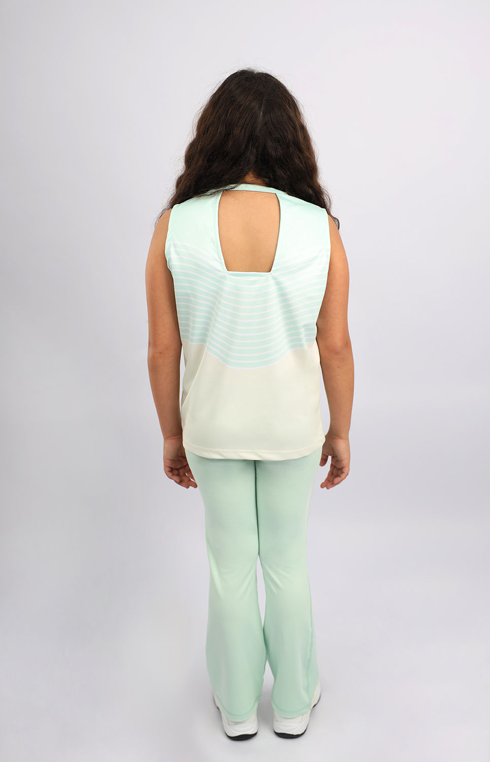 Atum Girl's Open back Tank Top