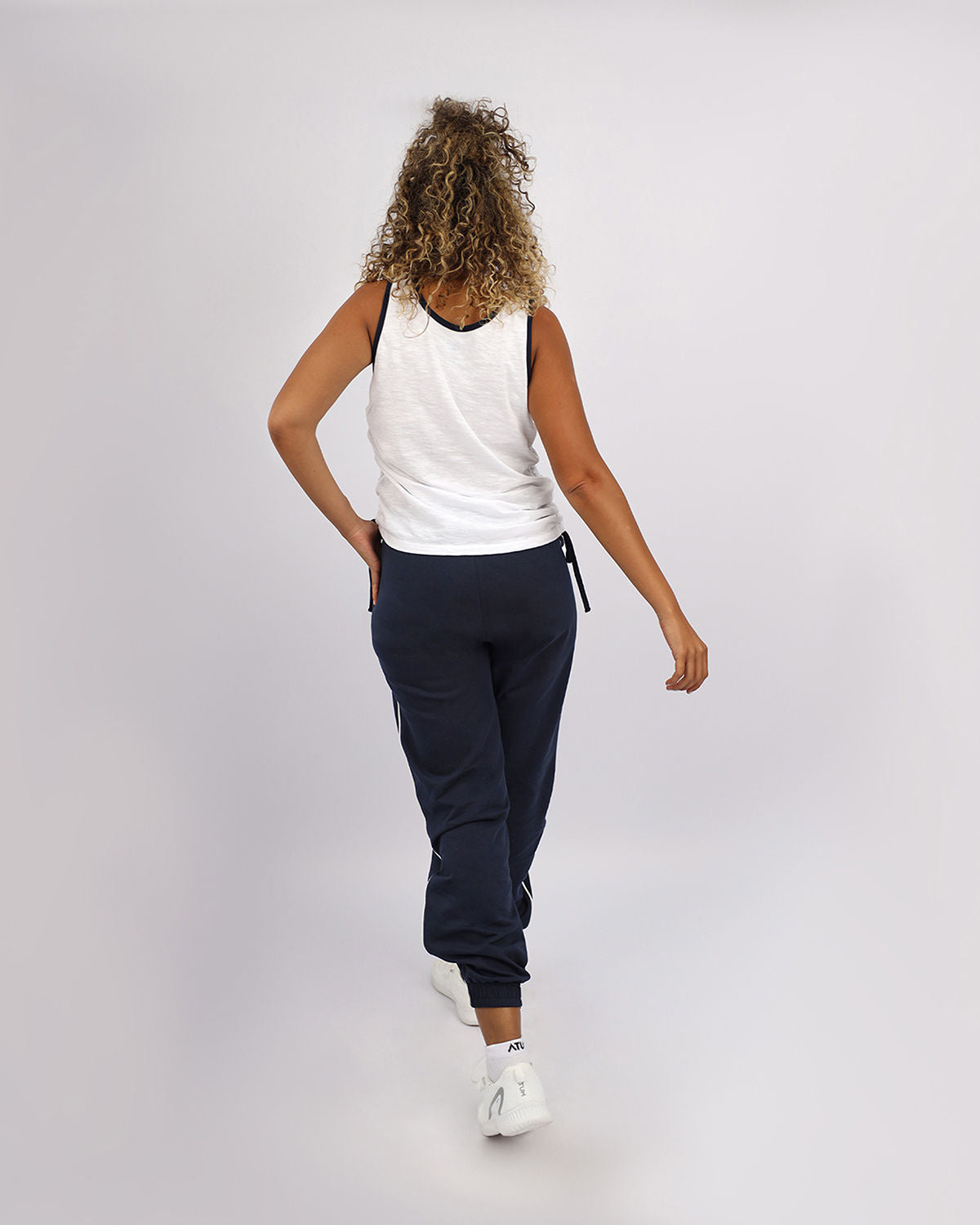 Women's Essential Sweatpants