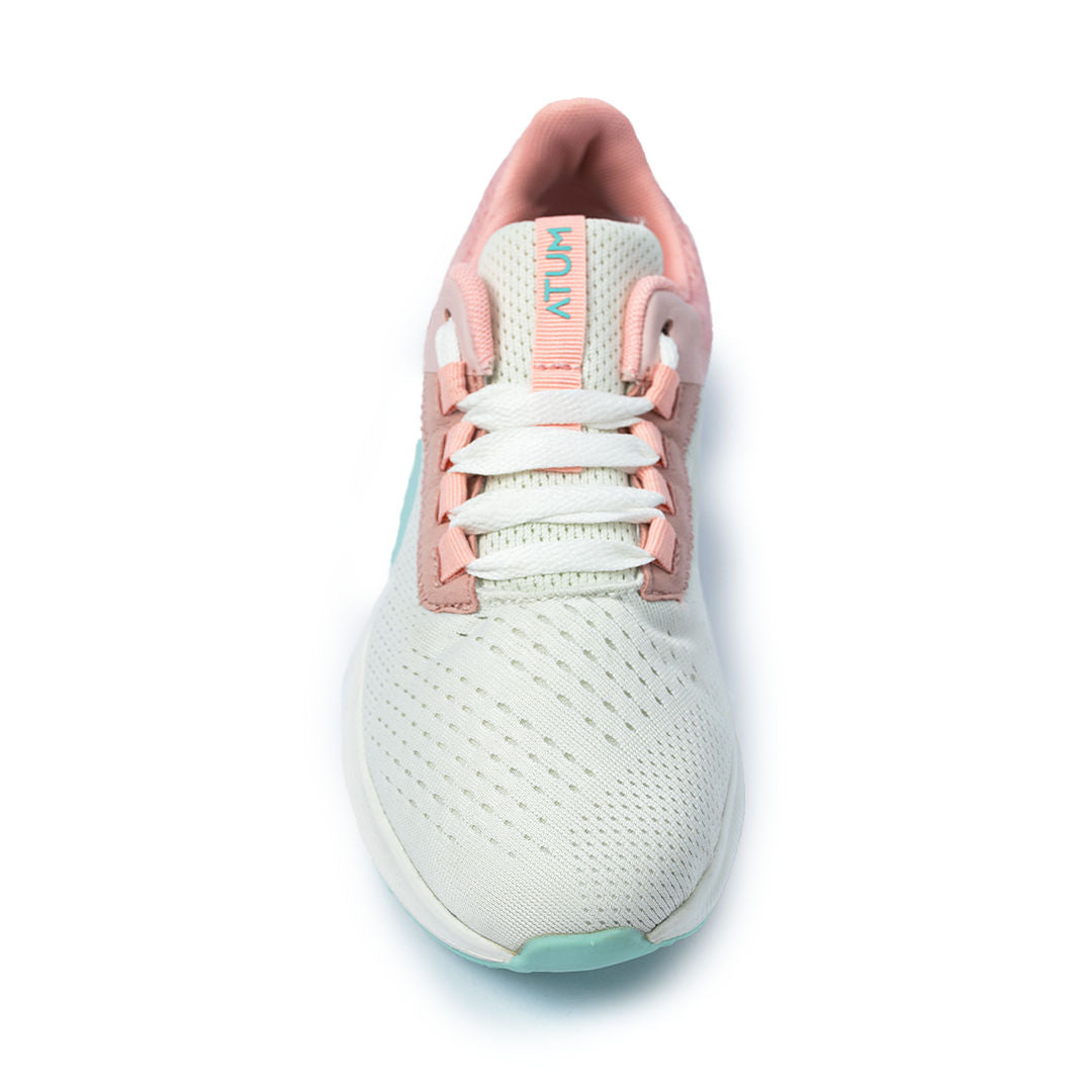 Photo by 𝗔𝗧𝗨ð�— SPORTSWEAR ® on December 26, 2022. May be a white/rose women's beyond sky training shoes with atum emblem.