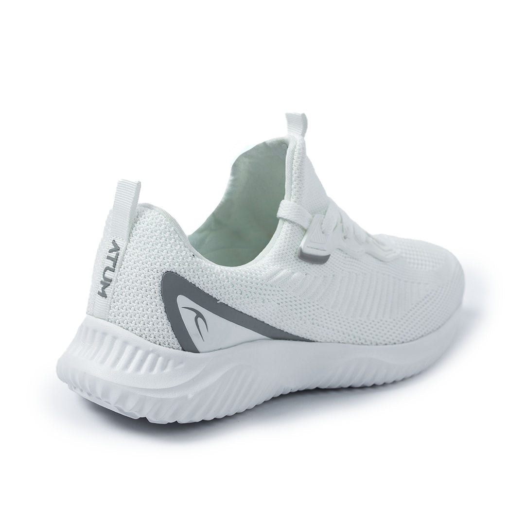 Photo by 𝗔𝗧𝗨𝗠 SPORTSWEAR ® on December 26, 2022. May be a white women's ultrafly training shoes with atum logo.